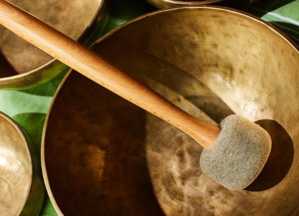 Mehrere Klangschalen