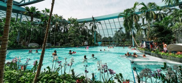 Übersicht über den Paradise Beach in der Therme Euskirchen